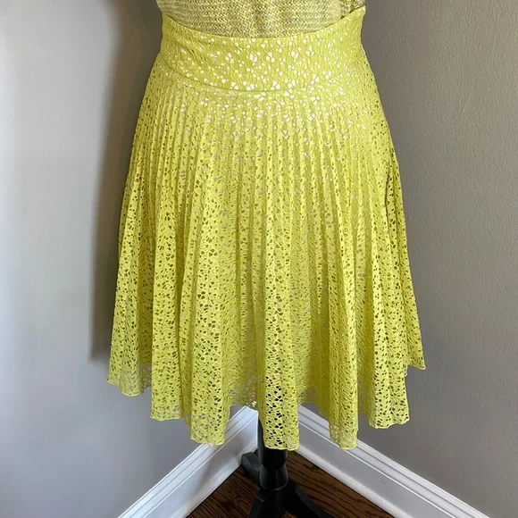 Karen Millen | Skirts | Karen Millen Lace Skirt | Poshmark